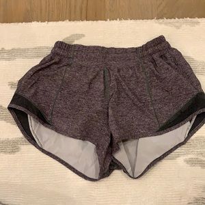 Lululemon Hotty Hot 2.5” Short